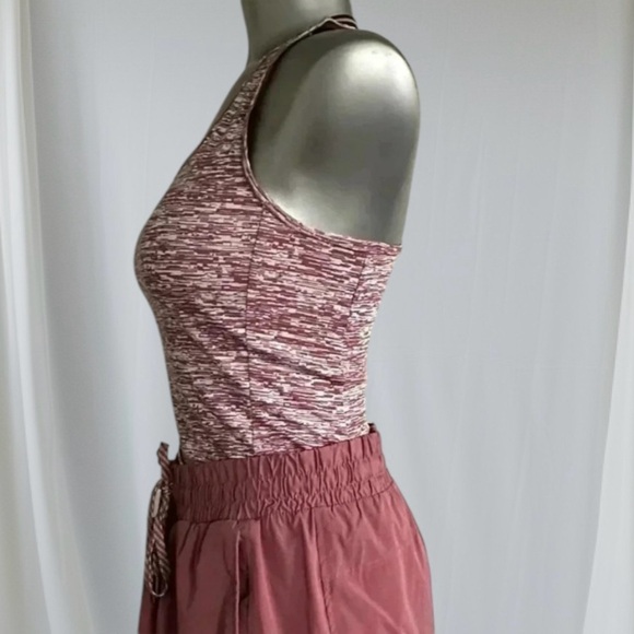 FREE 💟Women’s Adidas Tank Top - Picture 5 of 14